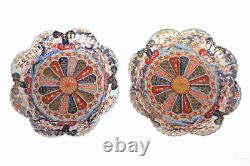 19 C Japanese Meiji Fine Imari Pair of Low Bowls 11 Inch Diameter Scalloped Edge