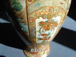 A Fine Antique Japanese Pair of Satsuma vases. Meiji period. Signed