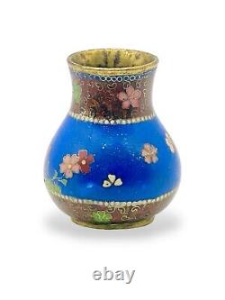 A Fine Japanese Cloisonne Enamel Vase in style of early Namikawa Yasuyuki