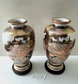 A Fine Pair Of Early 20th Century Satsuma Vases