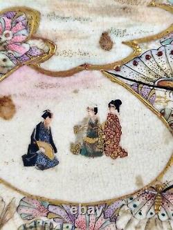 A Finely Detailed Japanese Satsuma Earthenware Dish Signed Taizan Meiji