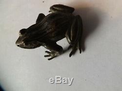 A fine antique bronze figure of a seated frog -probably japanese