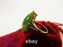 Antique Estate Japanese 18k Yellow Gold 6 Carat Untreated Jade Ring Size 4.5