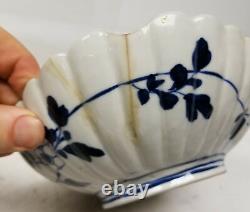 Antique Fine Signed Japanese Chinese Imari Scalloped Lobed Bowl As Is