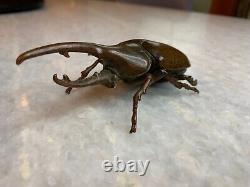 Antique Finely Cast Japanese Rhino Rhinoceros Beetle Netsuke Brass Okimono