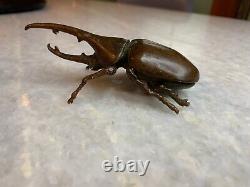 Antique Finely Cast Japanese Rhino Rhinoceros Beetle Netsuke Brass Okimono