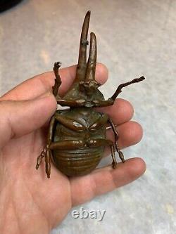 Antique Finely Cast Japanese Rhino Rhinoceros Beetle Netsuke Brass Okimono