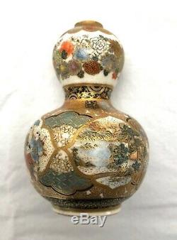 Antique Finely Detailed Japanese Meiji Satsuma Petite Double Gourd Vase 2 1/4h