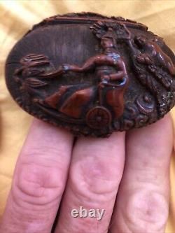 Antique Japanese Snuff Box Bottle, Early Fine Details Carving