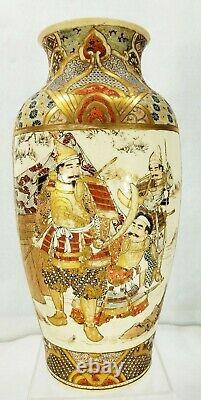 Antique Pair Japanese Satsuma Vases with Samurai Warriors Finely Painted