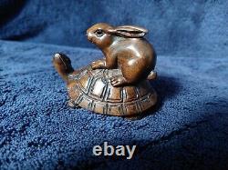 Antique Vintage (VGC) Signed Artist 5cm Hare on Tortoise Fine Quality Japanese