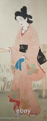 Beautiful Antique Japanese Silk Painting of Geisha in Pink Signed & FINE