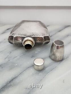 Excellent Japanese 950 Silver Curved and Hammered Spirit Flask WWII No Monogram