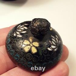 Extremely Fine Japanese Cloisonne Goldstone Covered Vase Meiji Period
