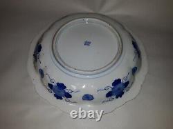 Fine Antique Japanese Blue and White Porcelain Dish Signed poss 18th century