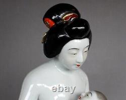 Fine Antique Japanese Geisha Naked toddler bath Large Kutani porcelain Statues
