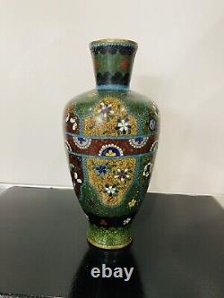 Fine Antique Japanese Meiji Cloisonné Enamel Ginbari 8 inch Vase 19th Century