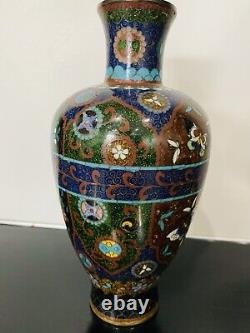 Fine Antique Japanese Meiji Cloisonné Enamel Ginbari 8 inch Vase 19th Century