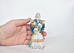 Fine Antique Japanese Meiji Kutani Porcelain Man Figurine