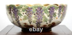 Fine Antique Japanese Meiji Period Satsuma Pottery Bowl With Scalloped Rim