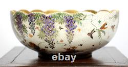 Fine Antique Japanese Meiji Period Satsuma Pottery Bowl With Scalloped Rim