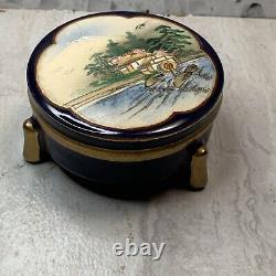 Fine Antique Japanese Satsuma Pottery Covered Box Early 20th century Signed