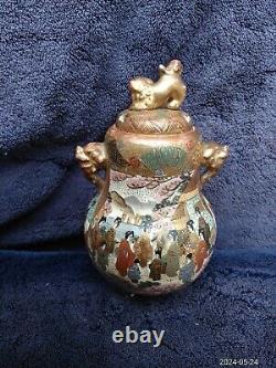 Fine Antique Japanese Satsuma Pottery Signed Tripod Koro Geisha Immortal Foo Dog