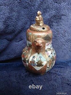 Fine Antique Japanese Satsuma Pottery Signed Tripod Koro Geisha Immortal Foo Dog