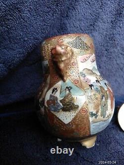 Fine Antique Japanese Satsuma Pottery Signed Tripod Koro Geisha Immortal Foo Dog