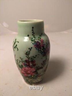 Fine Antique Japanese Seto Green Celadon Porcelain Vase Pink Flowers Art gold