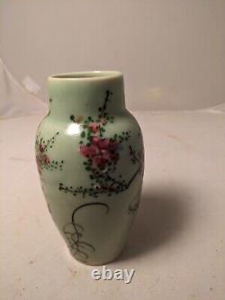 Fine Antique Japanese Seto Green Celadon Porcelain Vase Pink Flowers Art gold