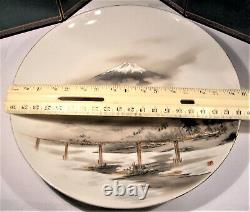 Fine Antique Japanese Seto Studio Porcelain Hnd Ptd Plate Mt. Fuji Satsuma Style