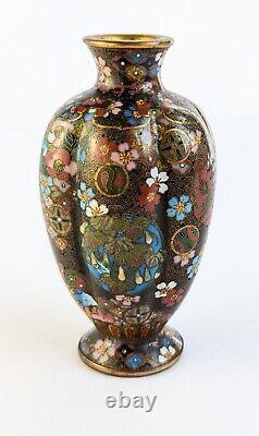 Fine Japanese Cloisonne Vase, Kyoto-Jippo ware, Late Meiji Era, Japanese