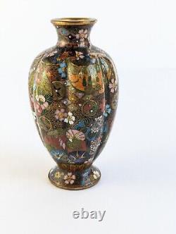 Fine Japanese Cloisonne Vase, Kyoto-Jippo ware, Late Meiji Era, Japanese