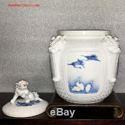 Fine Japanese Edo Hirado Blue & White Porcelain Shishi Lion Mizusashi Water Jar