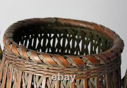 Fine Japanese Ikebana Bamboo Basket T99