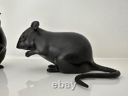 Fine Japanese Meiji Bronze Okimono Bonkei Two Mice Zodiac Year of Rat