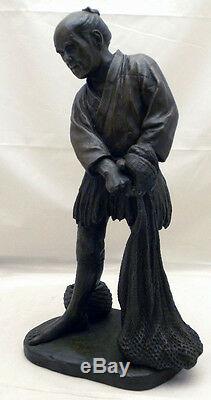 Fine Japanese Meiji Bronze Okimono Fisherman