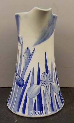 Fine Japanese Meiji Seto Ewer Irises, Signed