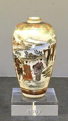 Fine Small Japanese Meiji Satsuma Vase, Signed