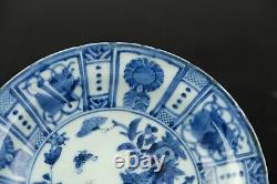 Fine antique small japanese blue and white arita plate 18th century