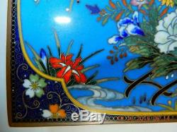 Fine quality Antique Japanese Meiji period Cloisonne box & cover signed Inaba