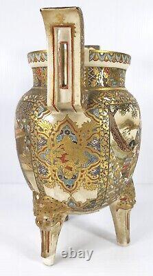 Finely Painted Antique Japanese Satsuma Handled Vase Vessel