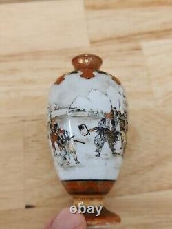 Japanese Hand Painted Porcelain Miniature Vase Samurai Meiji period Signed FINE