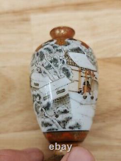 Japanese Hand Painted Porcelain Miniature Vase Samurai Meiji period Signed FINE