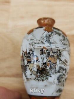 Japanese Hand Painted Porcelain Miniature Vase Samurai Meiji period Signed FINE