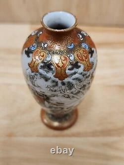 Japanese Hand Painted Porcelain Miniature Vase Samurai Meiji period Signed FINE