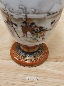 Japanese Hand Painted Porcelain Miniature Vase Samurai Meiji period Signed FINE