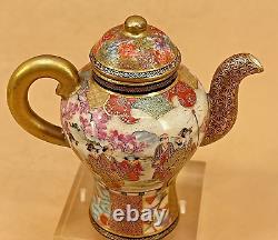 Japanese Meiji Satsuma Teapot With Fine Gold Decorations By Kaizan