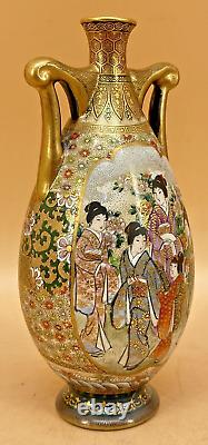 Japanese Meiji Satsuma Vase With Handles & Fine Decorations By Kinkozan